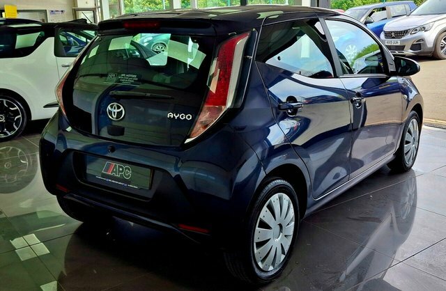 Toyota Aygo 2015 1.0 Vvt-i X-play Hatchback Blue #4