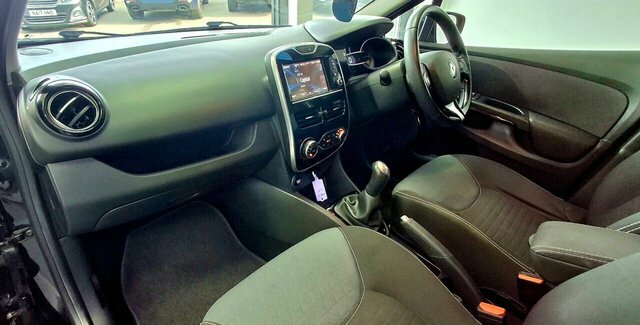 Renault Clio 1.2 16V Dynamique Medianav Euro 5 Black #35