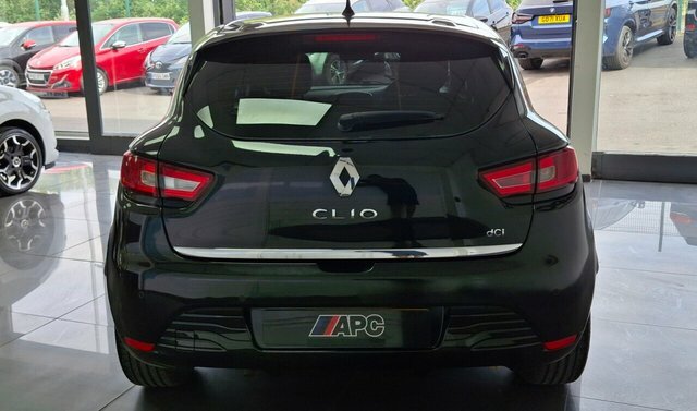 Renault Clio 1.2 16V Dynamique Medianav Euro 5 Black #4