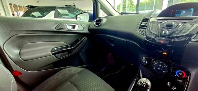 Ford Fiesta 1.0 Ecoboost Zetec White #19