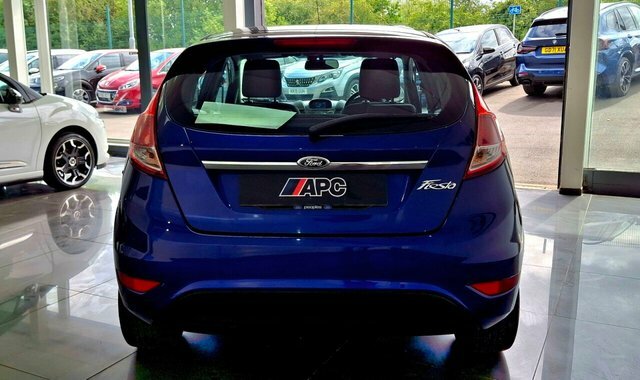 Ford Fiesta 1.0 Ecoboost Zetec White #4