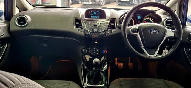 Ford Fiesta 1.0 Ecoboost Zetec White #30