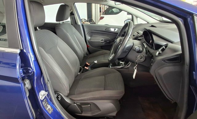 Ford Fiesta 1.0 Ecoboost Zetec White #12