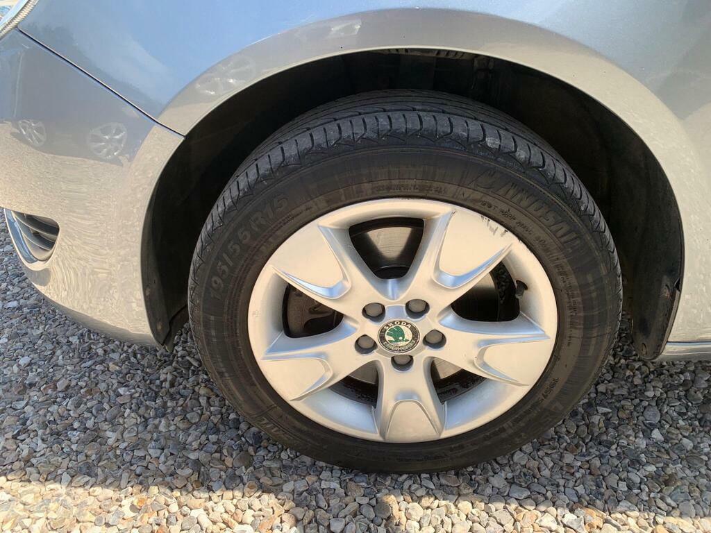 Skoda Roomster 1.6 Tdi Cr 105 Se Silver #15
