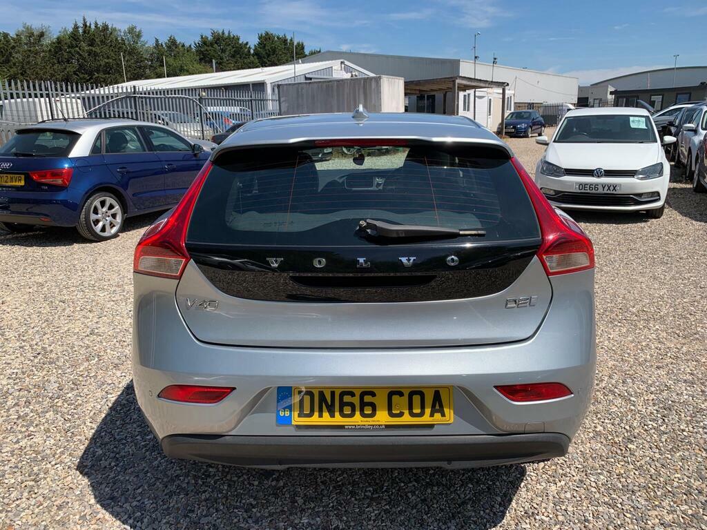 Volvo V40 2.0 D2 Inscription Euro 6 S S Silver #5