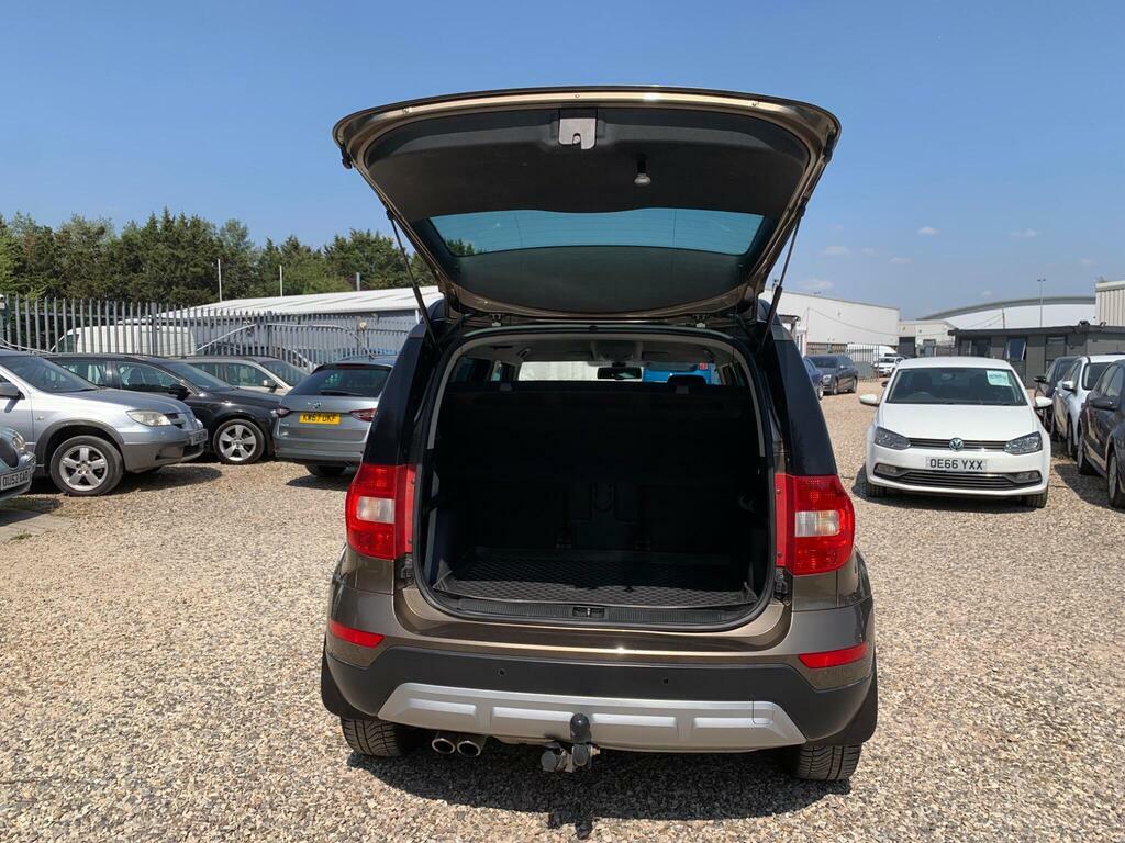 Skoda Yeti 2.0 Tdi Se L Outdoor 4Wd Euro 6 S S Brown #6
