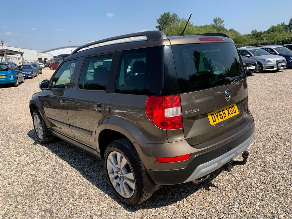 Skoda Yeti 2.0 Tdi Se L Outdoor 4Wd Euro 6 S S Brown #4