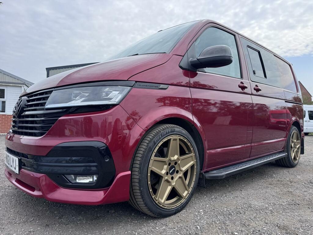 Volkswagen Transporter 2.0 Bitdi T30 Highline Dsg. 199Bhp. 6 Seat Kombi V Red