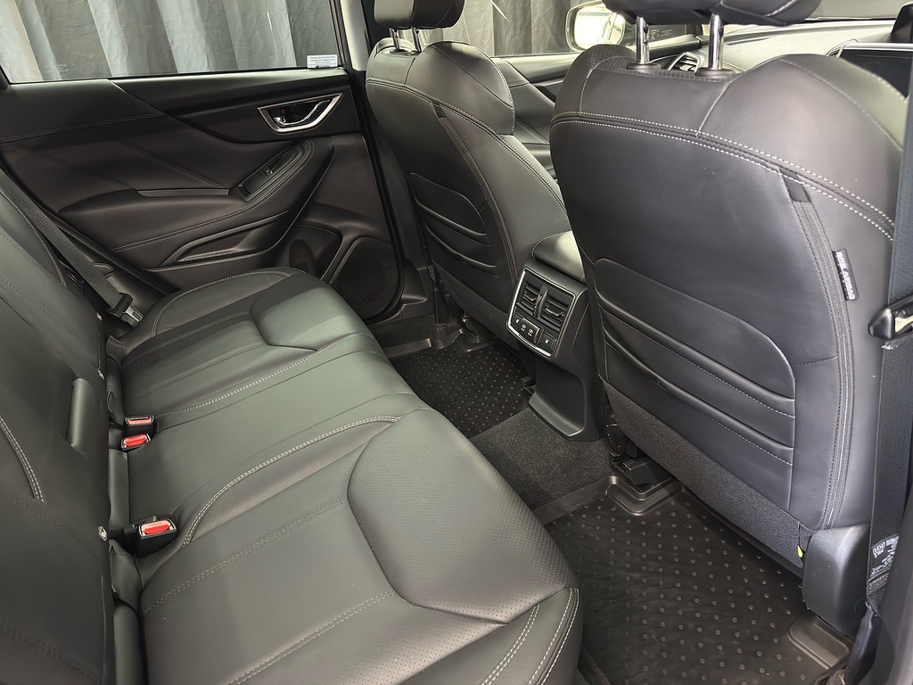 Subaru Forester E-boxer Xe Premium U301 Ulez Black #25