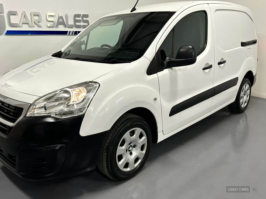 Peugeot Partner 850 1.6 Bluehdi 100 Professional Van Non Ss White #5