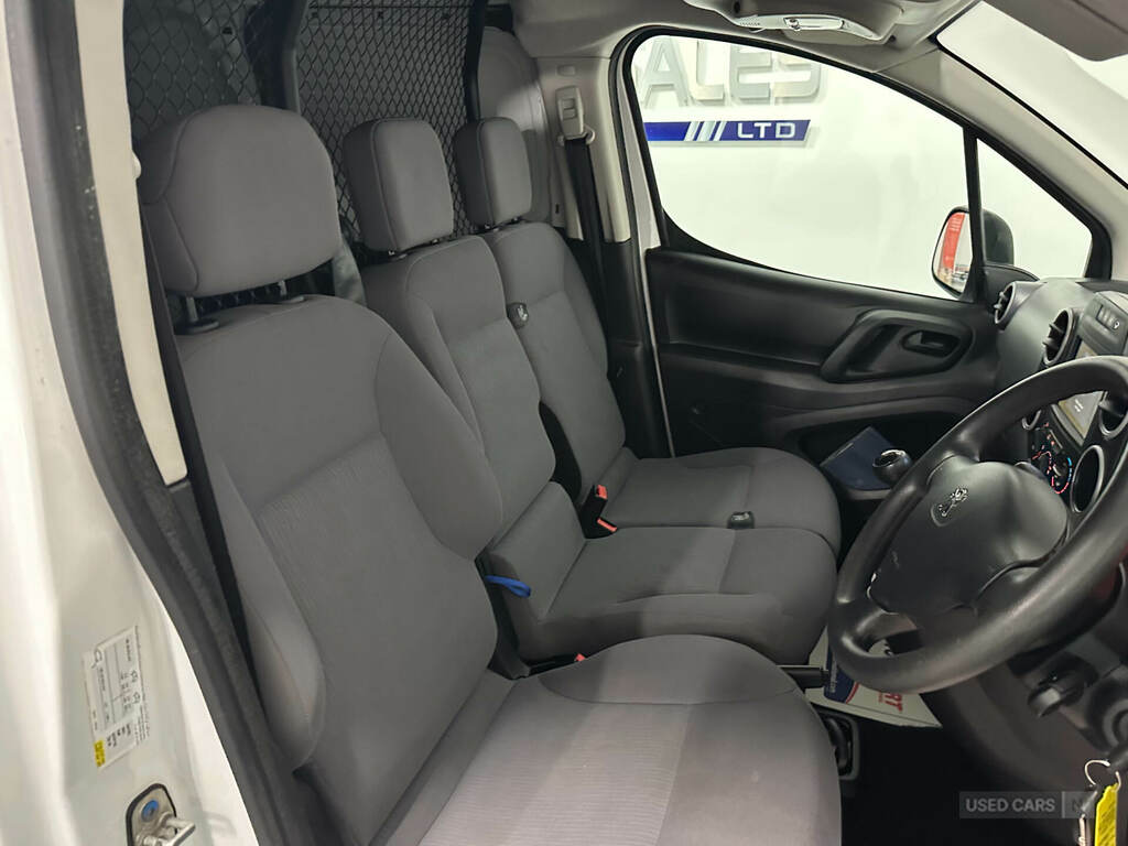 Peugeot Partner Panel Van White #14