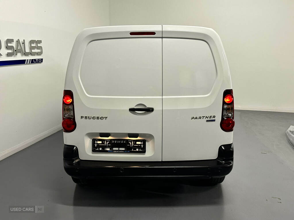 Peugeot Partner Panel Van White #7