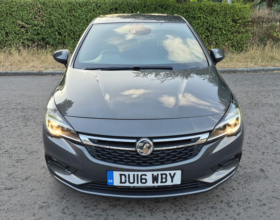 Vauxhall Astra Hatchback  #2