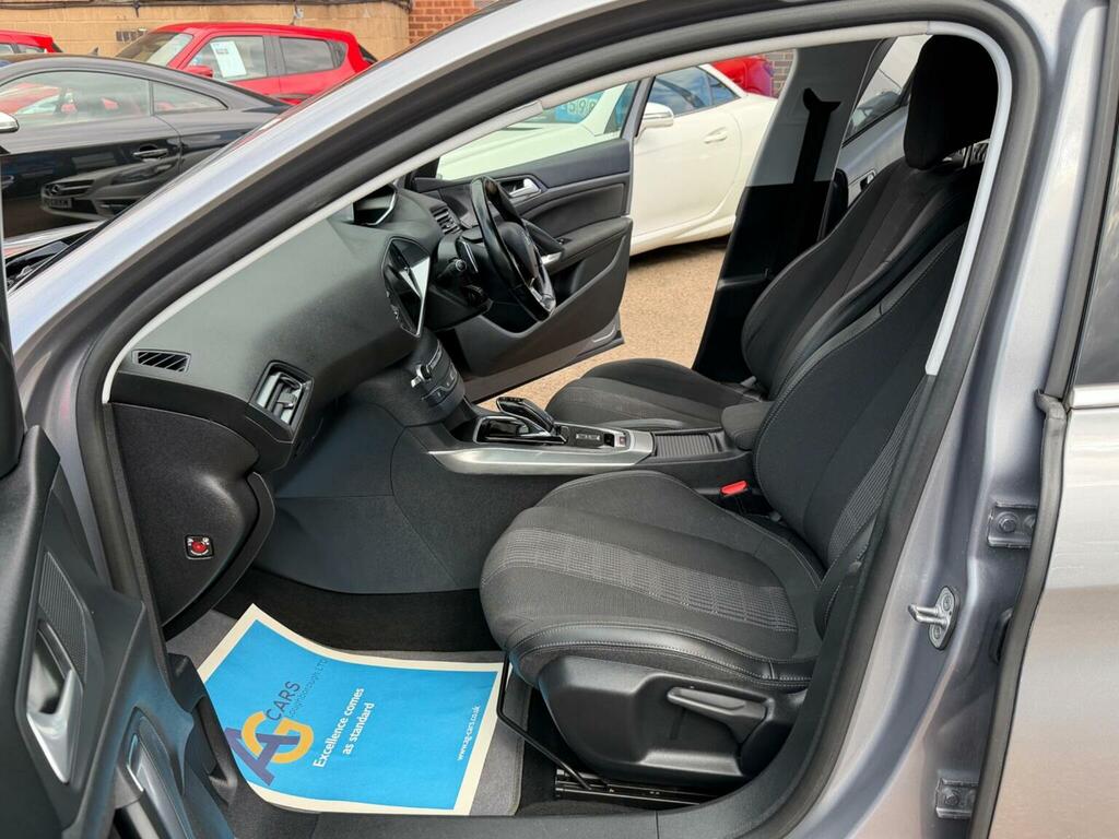Peugeot 308 Hatchback 1.5 Bluehdi Allure Eat Euro 6 Ss Grey #4