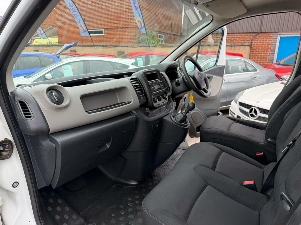 Renault Trafic Panel Van 1.6 Dci 27 Business Swb Standard Roof Eu White #3