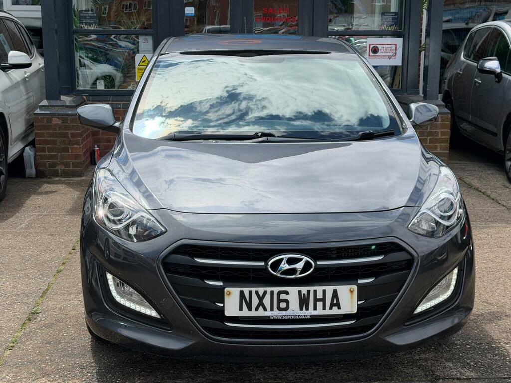 Hyundai I30 1.6 Crdi Blue Drive Se Euro 6 Ss Grey #6