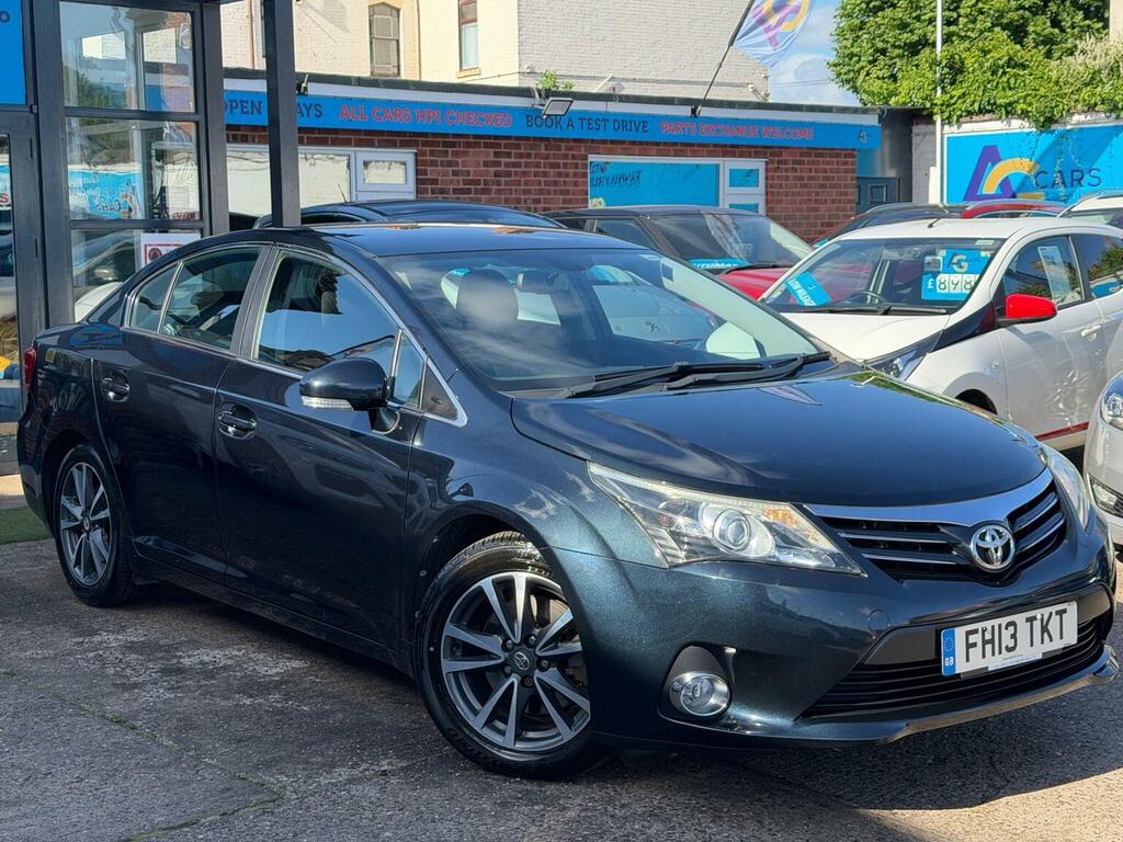 Toyota Avensis 2.0 D-4d Icon Euro 5 Red #12