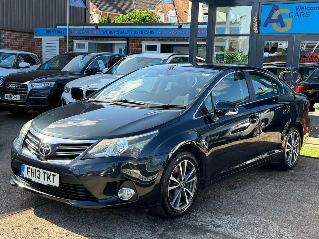 Toyota Avensis 2.0 D-4d Icon Euro 5 Red #54