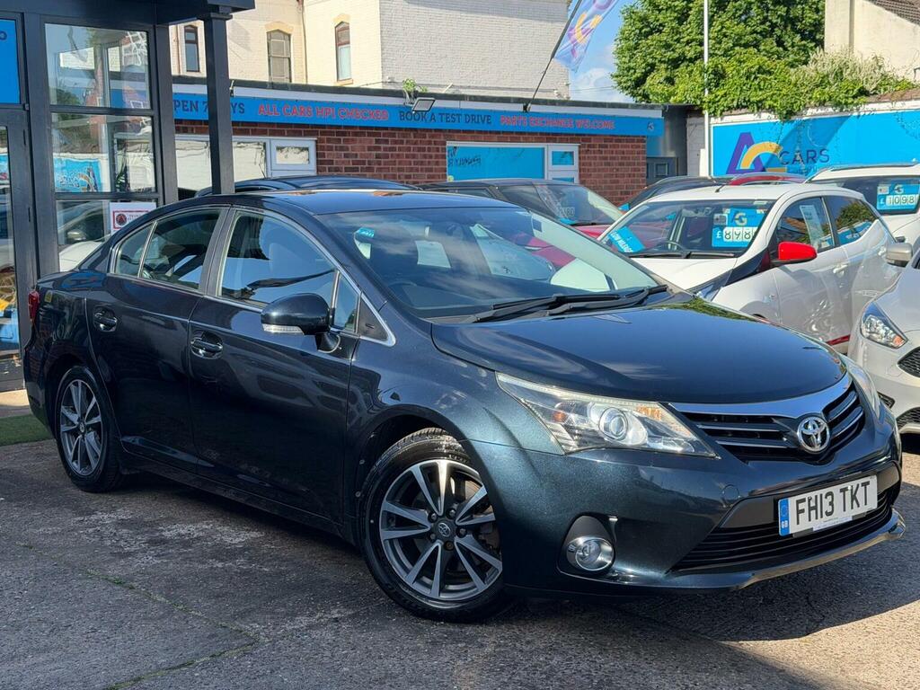 Toyota Avensis 2.0 D-4d Icon Euro 5 Red #45