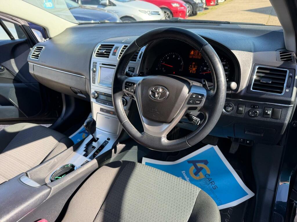 Toyota Avensis 2.2 D-cat Icon Euro 5 Grey #3