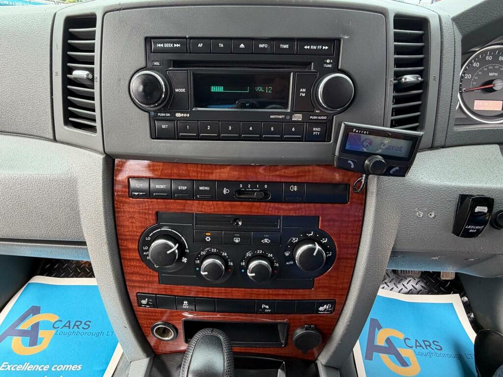 Jeep Grand Cherokee V6 Crd Overland 5-Door Silver #24