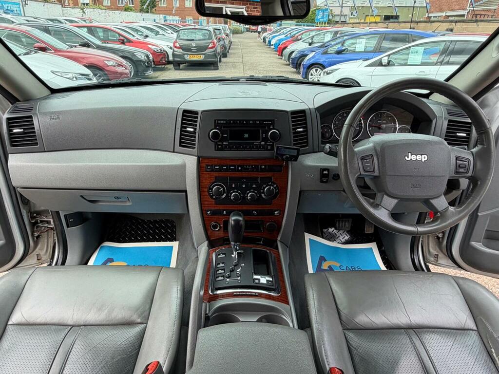 Jeep Grand Cherokee V6 Crd Overland 5-Door Silver #33