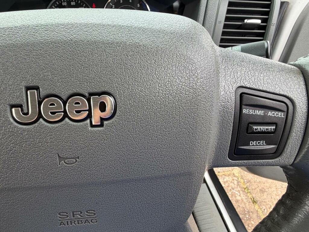 Jeep Grand Cherokee V6 Crd Overland 5-Door Silver #28