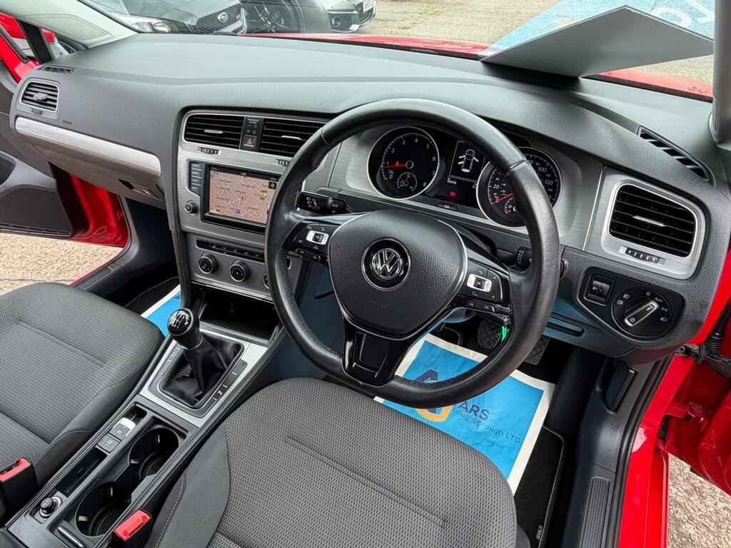 Volkswagen Golf Hatchback 1.4 Tsi Bluemotion Tech Match Edition Eu ND65FWX Red #3