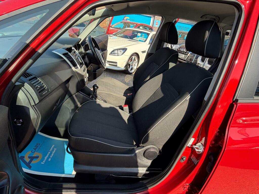 Kia Venga 1.6 2 Euro 6 Red #4
