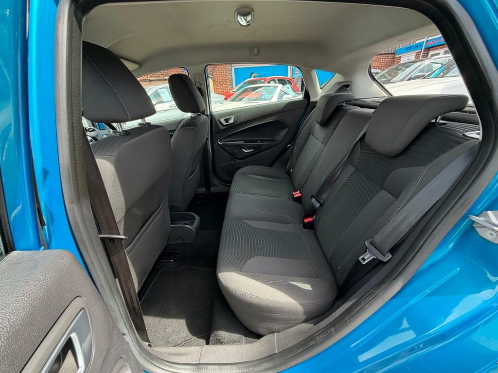 Ford Fiesta Hatchback 1.25 Zetec Euro 6 201565 Blue #5