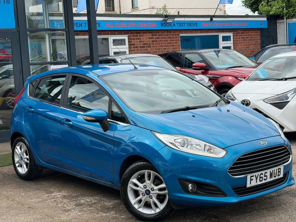 Ford Fiesta Hatchback 1.25 Zetec Euro 6 201565 Blue