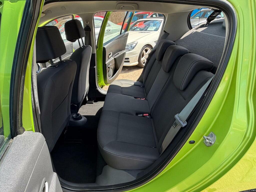 Renault Clio Hatchback 1.2 Tce Dynamique Tomtom Euro 5 201 Green #5