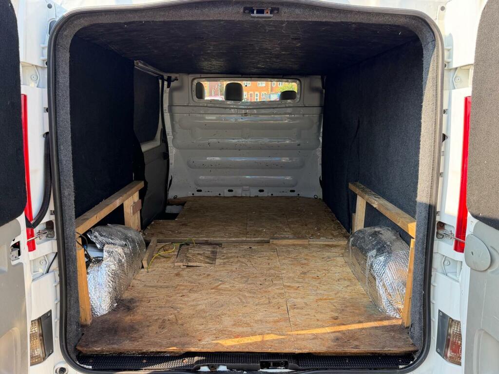 Vauxhall Vivaro 2014 Van #46