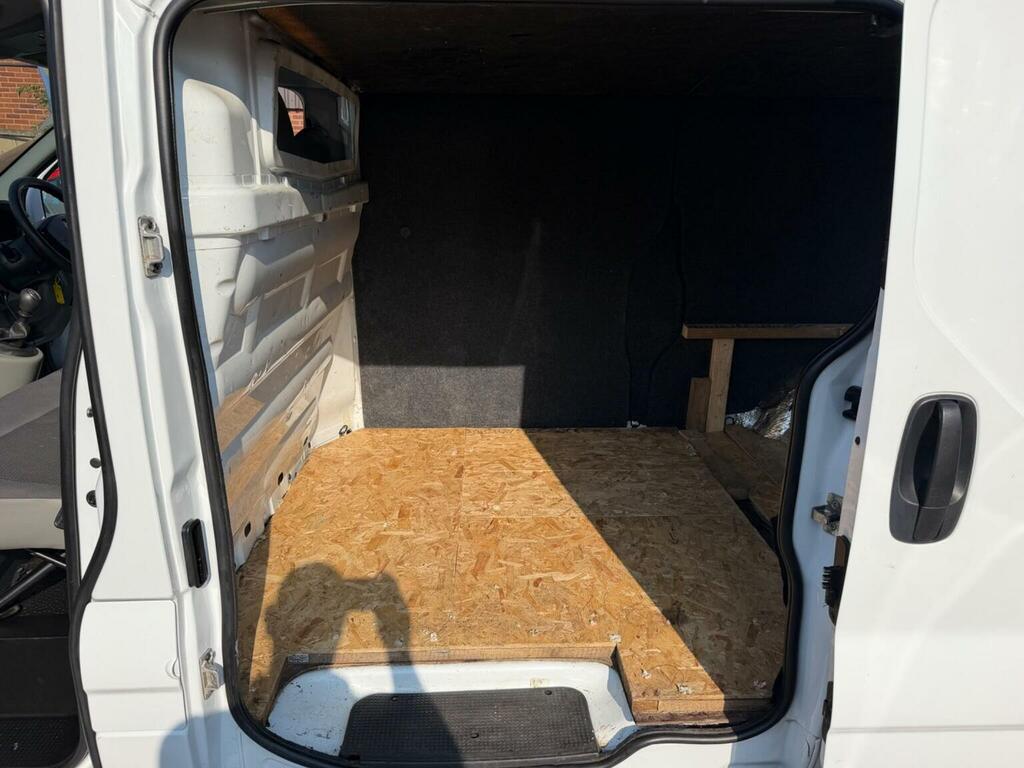 Vauxhall Vivaro 2014 Van #5