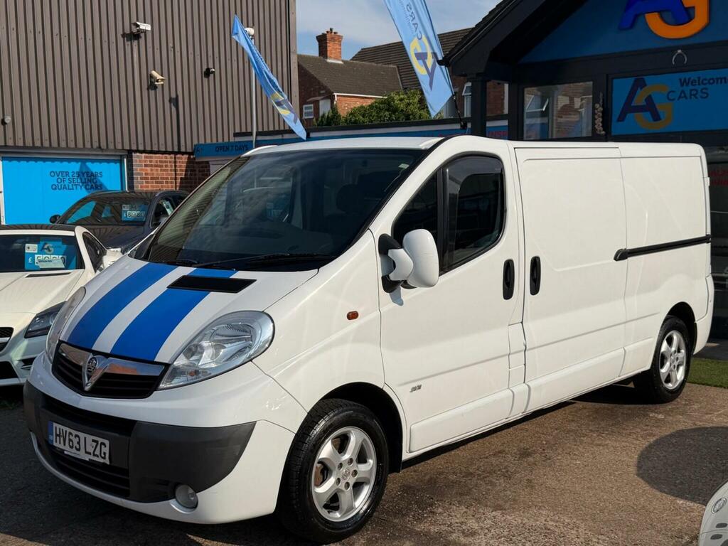 Vauxhall Vivaro 2014 Van #30