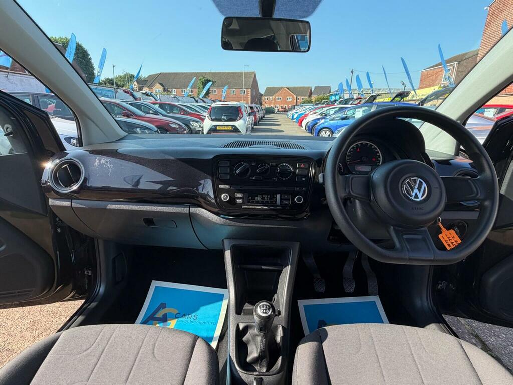 Volkswagen Up 1.0 Move Up Euro 6 Black #3