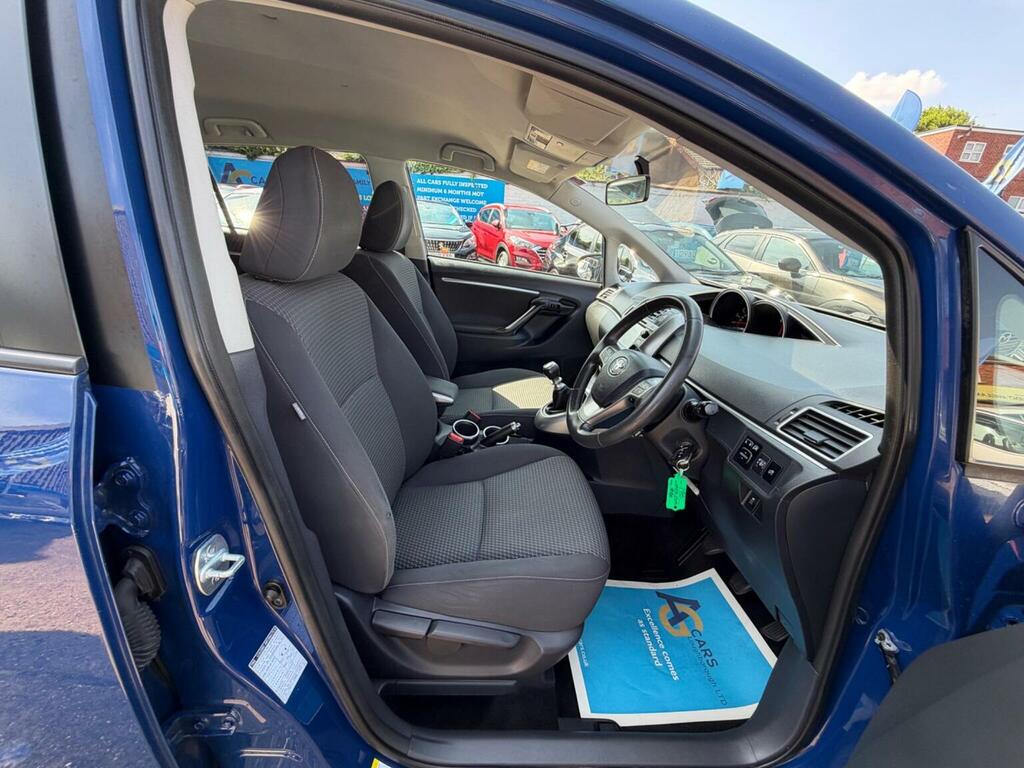 Toyota Verso 1.6 D-4d Excel Navpan Rfleather Grey #34