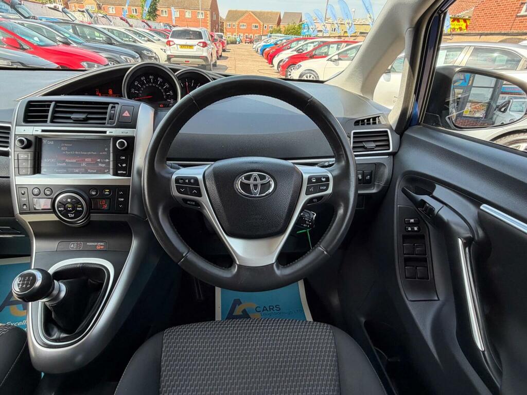 Toyota Verso 1.6 D-4d Excel Navpan Rfleather Grey #22