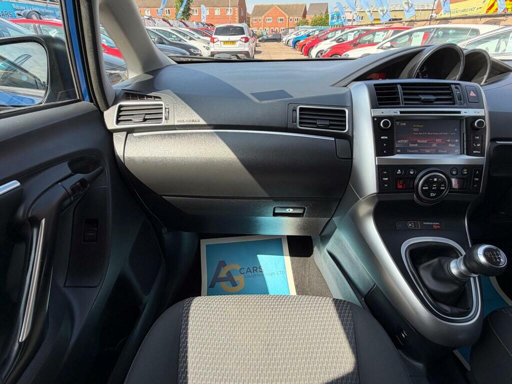Toyota Verso 1.6 D-4d Excel Navpan Rfleather Grey #21