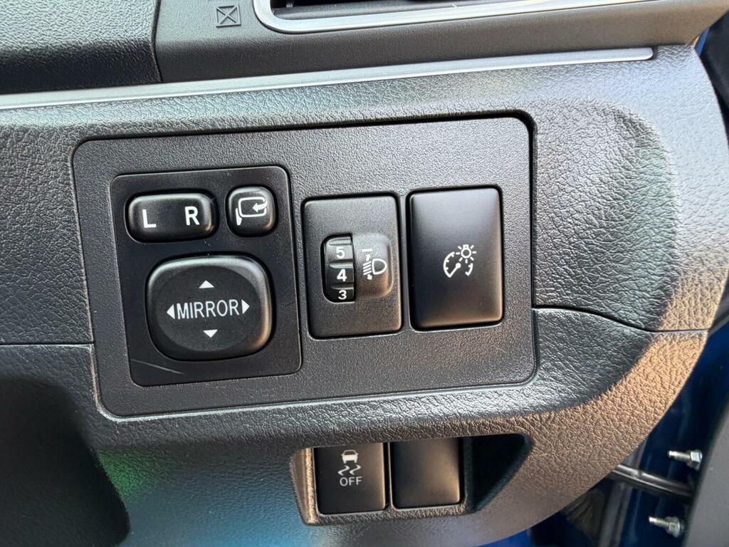 Toyota Verso 1.6 D-4d Excel Navpan Rfleather Grey #20