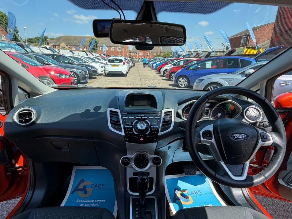 Ford Fiesta Hatchback 1.4 Titanium 201212 N10PPC Red #2