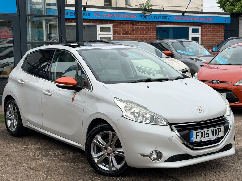 Peugeot 208 1.6 E-hdi Roland Garros Euro 5 Ss White