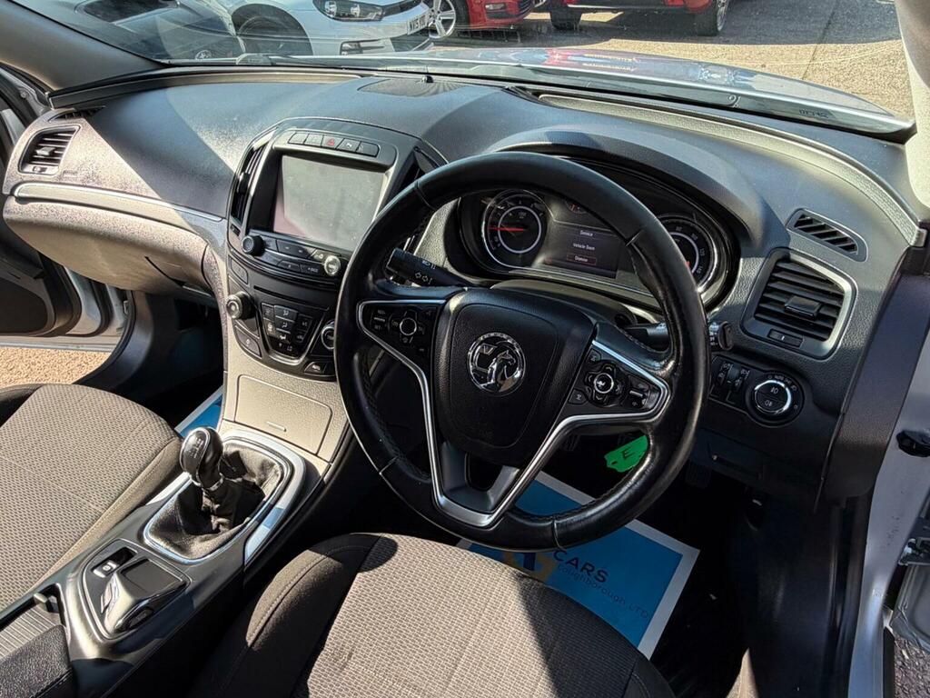 Vauxhall Insignia Estate 2.0 Cdti Ecoflex Design Nav Sports Tourer E DN64ZCU Silver #3