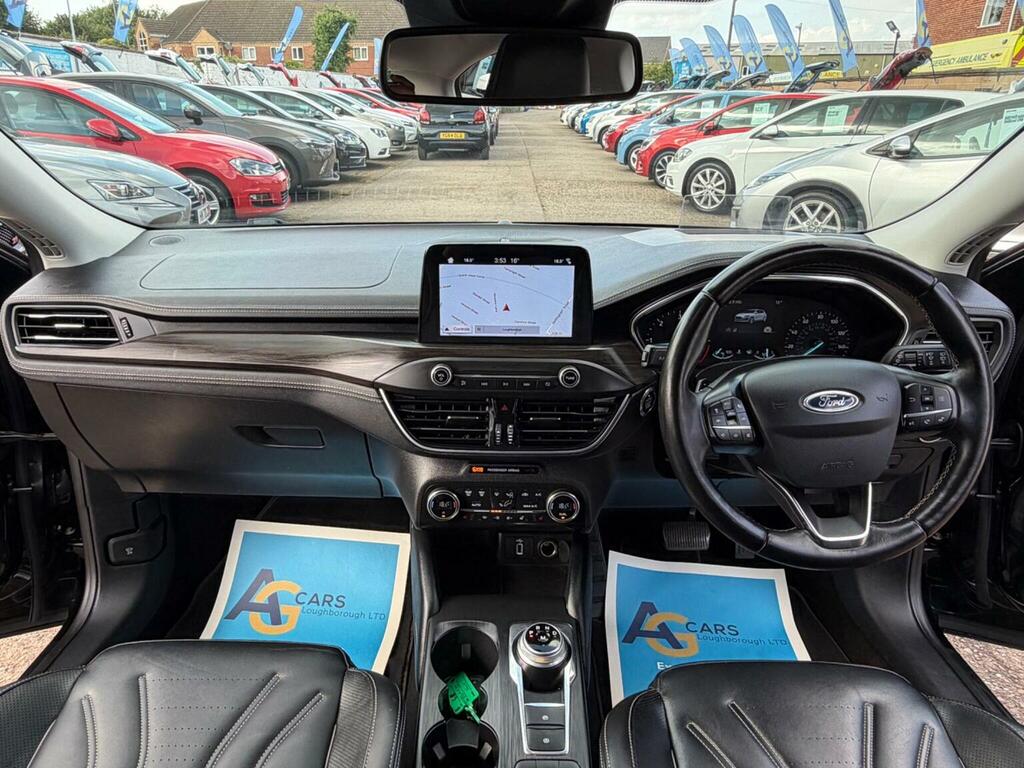 Ford Focus Hatchback 2.0 Ecoblue Vignale Euro 6 Ss EN19XDS Black #2