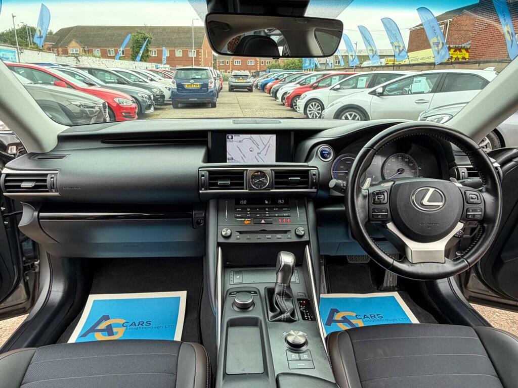 Lexus IS 2.5 E-cvt Euro 6 Ss  #37