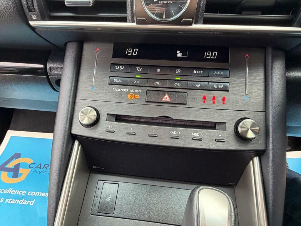 Lexus IS 2.5 E-cvt Euro 6 Ss  #21
