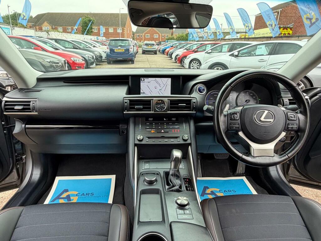 Lexus IS 2.5 E-cvt Euro 6 Ss  #36