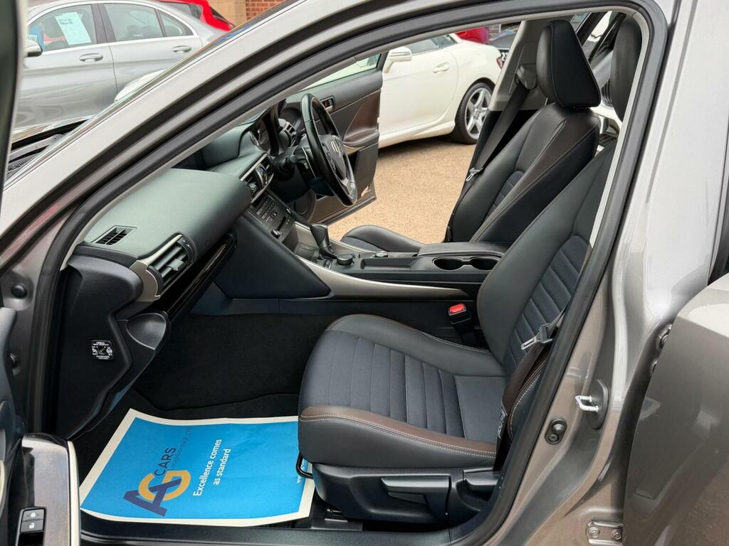 Lexus IS 2.5 300H E-cvt Euro 6 Ss Brown #4