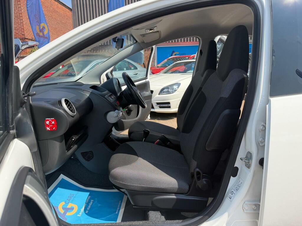 Toyota Aygo 1.0 Vvt-i Fire Multimode Euro 5 Ac White #4