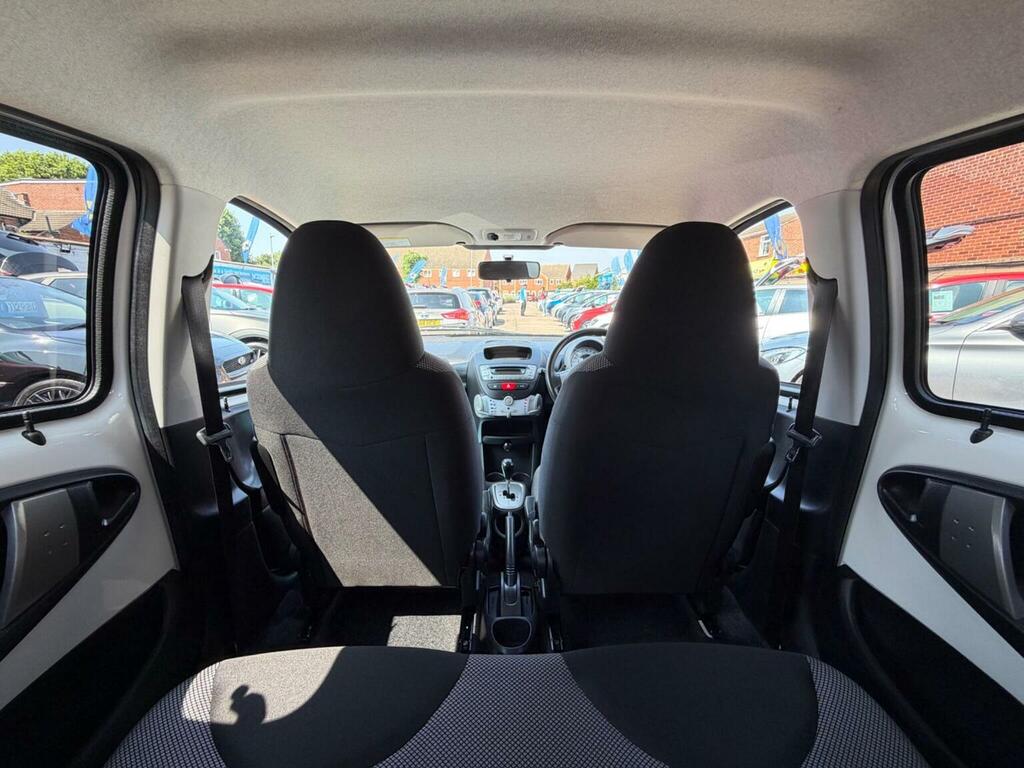 Toyota Aygo Fire Automatic White #36